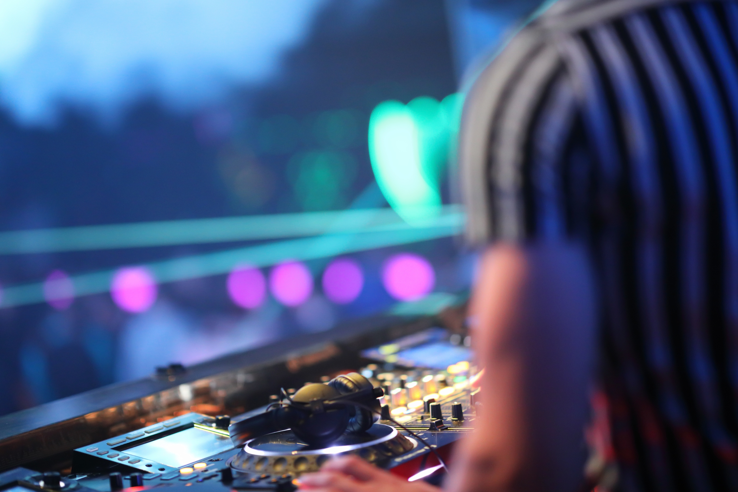 가장 유명한 술집은 어디입니까